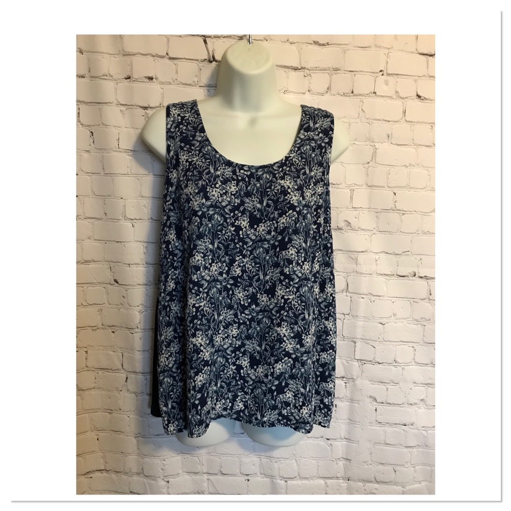 Navy Floral Top, NWOT
